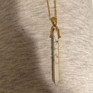 Stella and Dot bar necklace